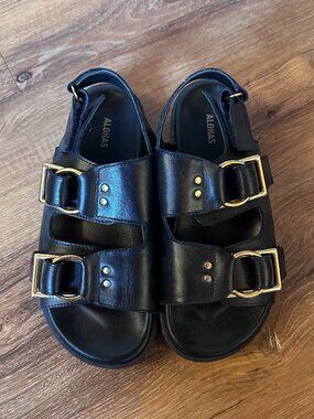 Alohas Maui Black Leather Sandal